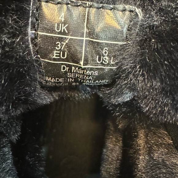 Dr. Martens Serena boot almost new - Picture 2 of 6